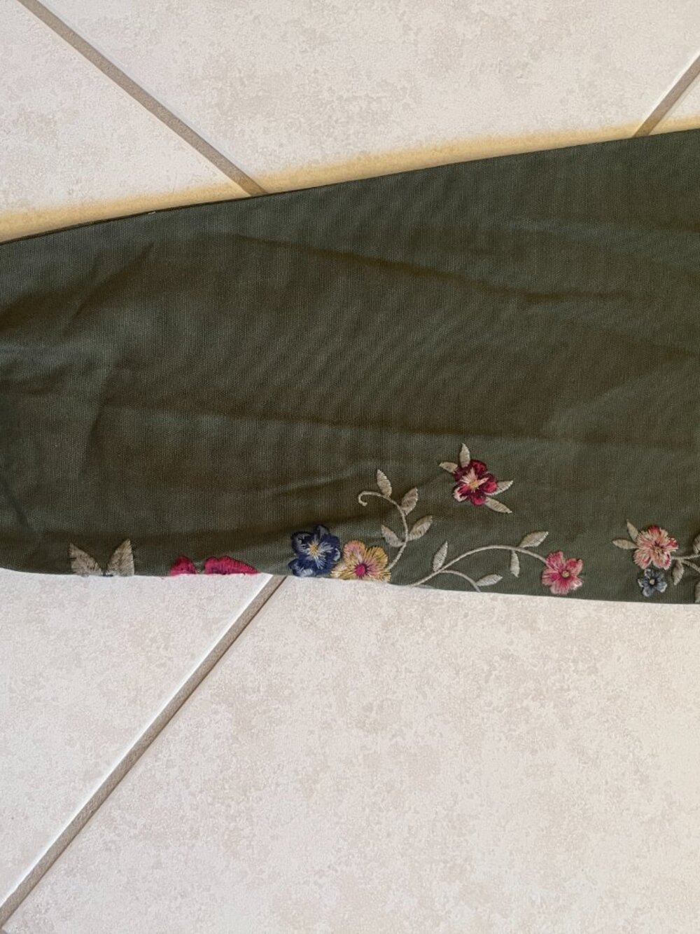 Driftwood Olive Green Floral Embroidered NWT Utility Jacket, Size: L - Picture 12 of 13